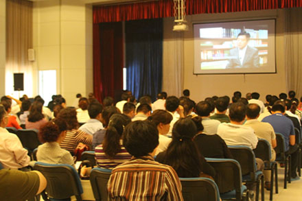 伟德体育官网 - 综合体育赛事平台|奥体中心相助同伴