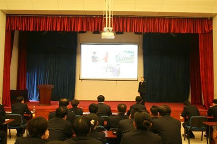 伟德体育官网 - 综合体育赛事平台|奥体中心相助同伴