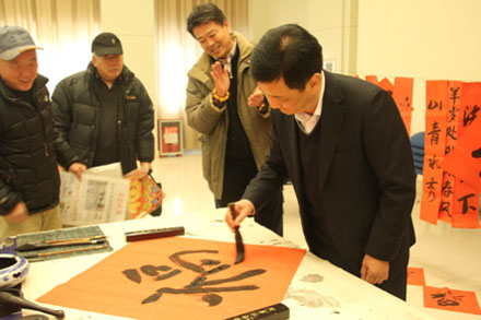 伟德体育官网 - 综合体育赛事平台|奥体中心相助同伴