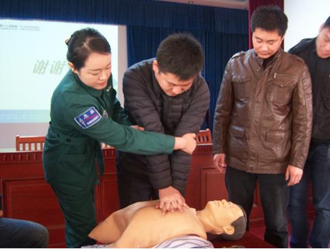 伟德体育官网 - 综合体育赛事平台|奥体中心相助同伴