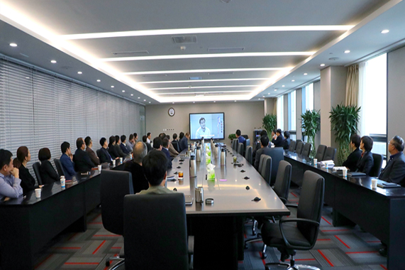 伟德体育官网 - 综合体育赛事平台|奥体中心相助同伴