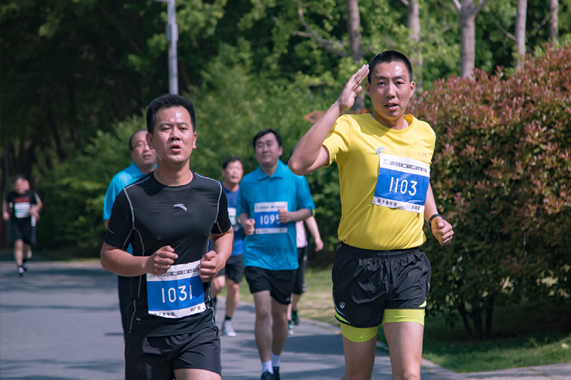 伟德体育官网 - 综合体育赛事平台|奥体中心相助同伴