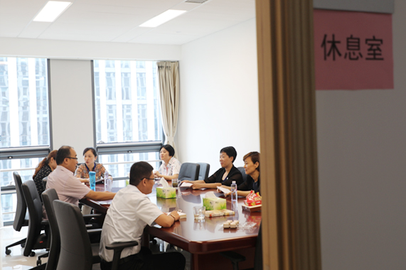 伟德体育官网 - 综合体育赛事平台|奥体中心相助同伴