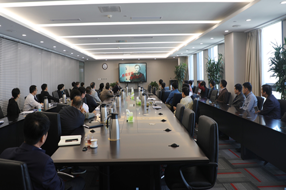 伟德体育官网 - 综合体育赛事平台|奥体中心相助同伴