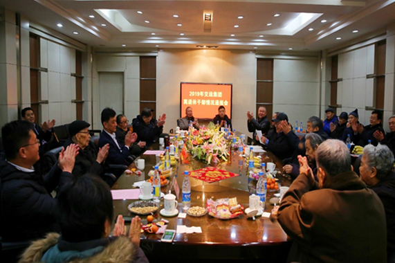 伟德体育官网 - 综合体育赛事平台|奥体中心相助同伴