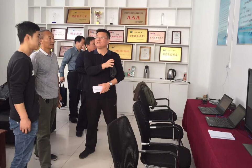 伟德体育官网 - 综合体育赛事平台|奥体中心相助同伴