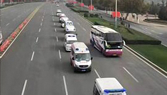 伟德体育官网 - 综合体育赛事平台|奥体中心相助同伴