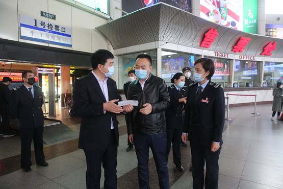 伟德体育官网 - 综合体育赛事平台|奥体中心相助同伴