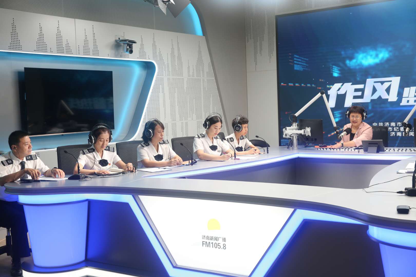 伟德体育官网 - 综合体育赛事平台|奥体中心相助同伴