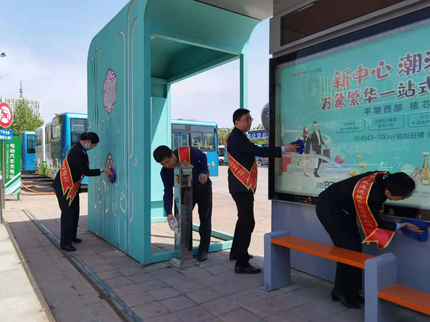 伟德体育官网 - 综合体育赛事平台|奥体中心相助同伴