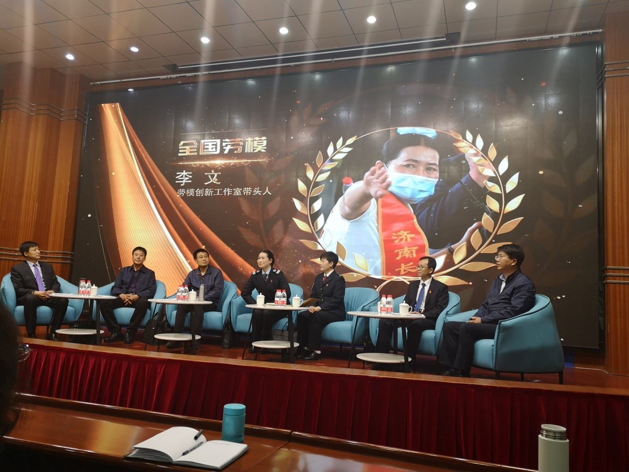 伟德体育官网 - 综合体育赛事平台|奥体中心相助同伴